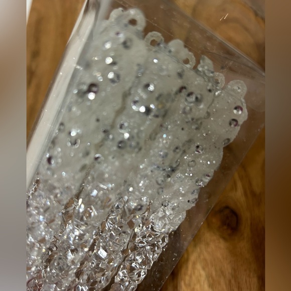 NEW Set of 8 Icicle Ornaments Clear Silver Sparkly Acrylic 6” Christmas - Picture 3 of 3